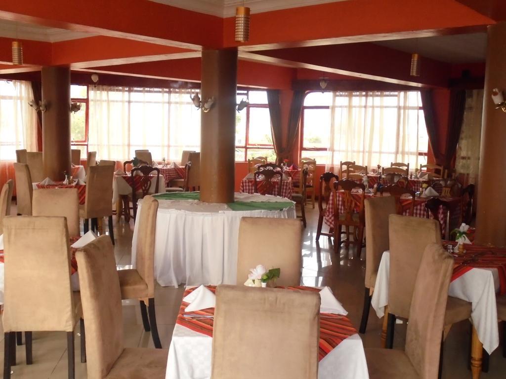 Chester Hotel ناكورو المظهر الخارجي الصورة