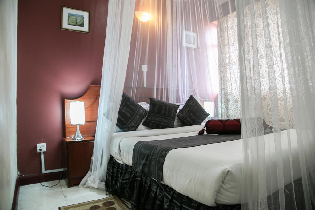 Chester Hotel ناكورو المظهر الخارجي الصورة