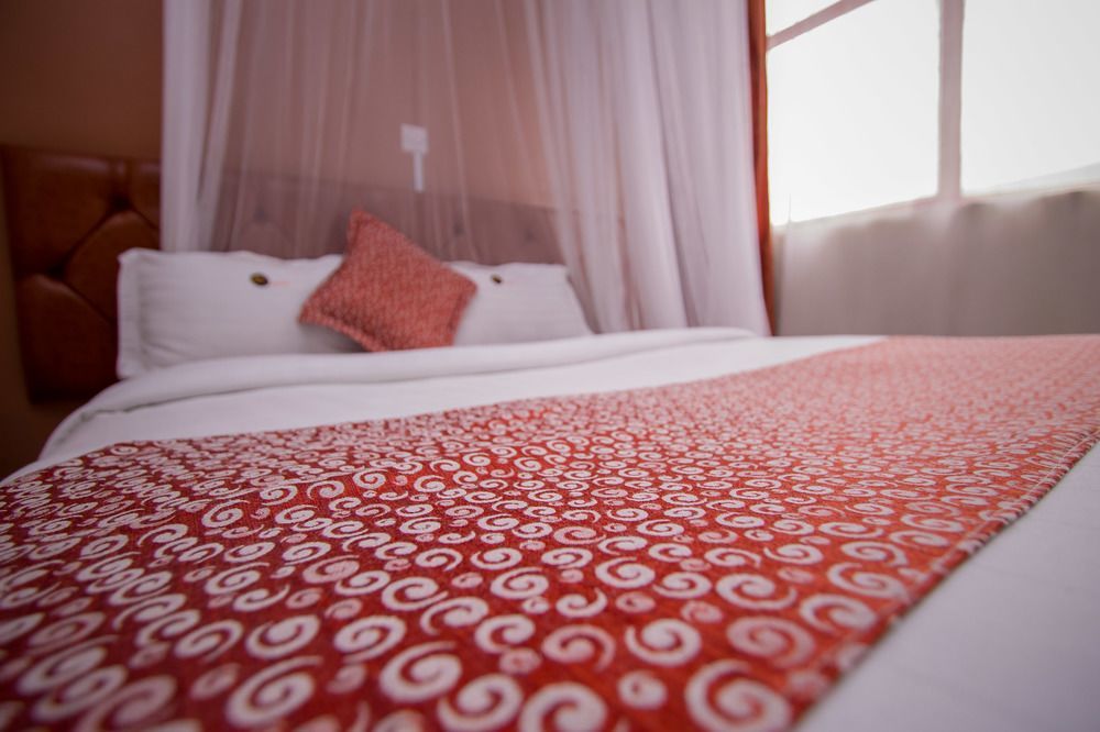 Chester Hotel ناكورو المظهر الخارجي الصورة