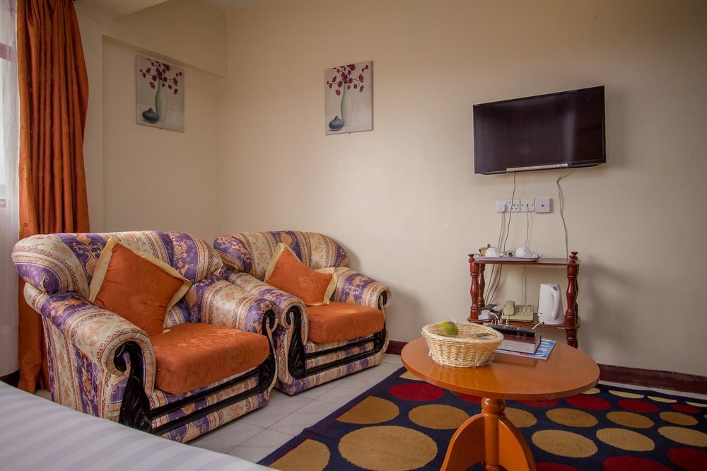 Chester Hotel ناكورو المظهر الخارجي الصورة