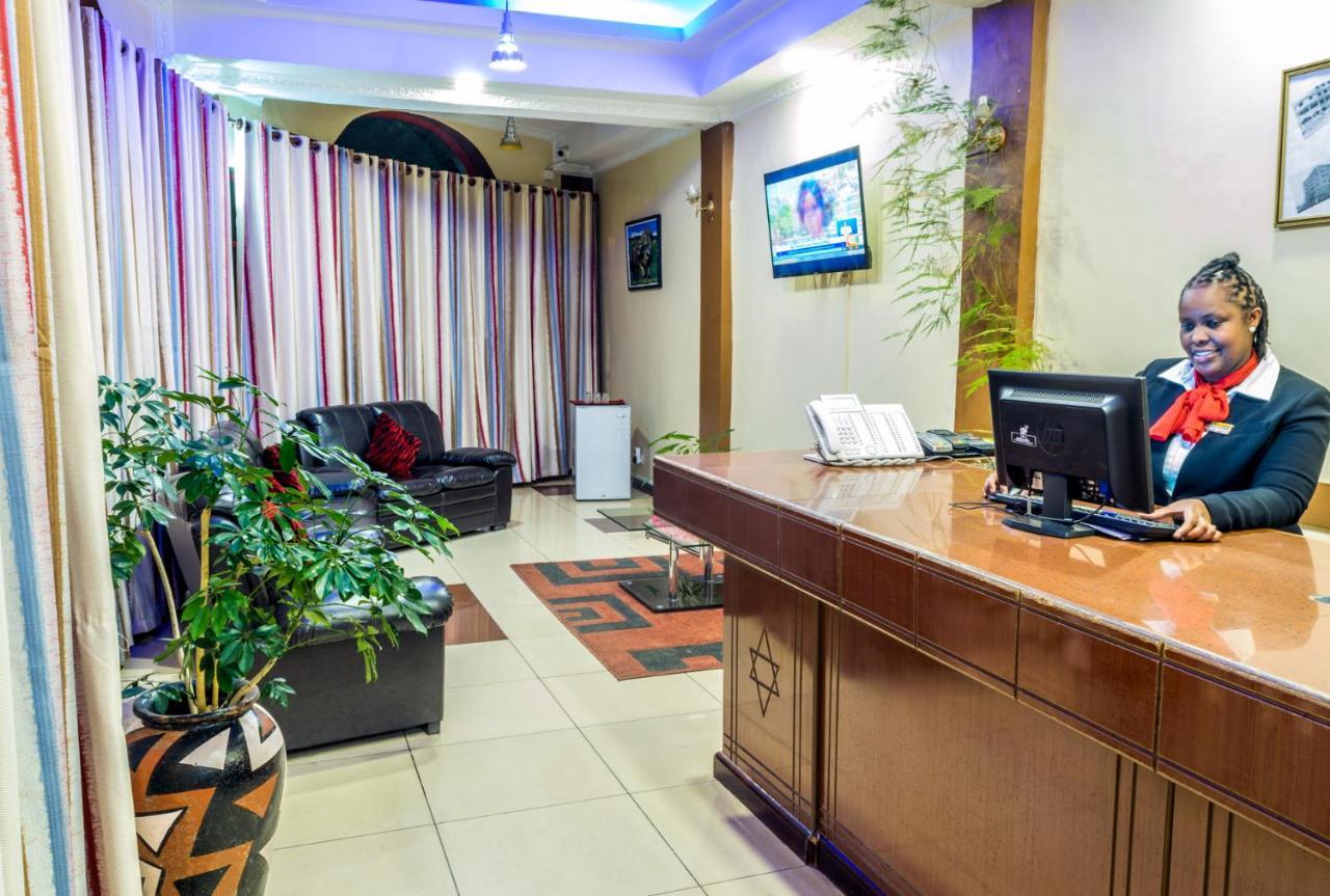 Chester Hotel ناكورو المظهر الخارجي الصورة