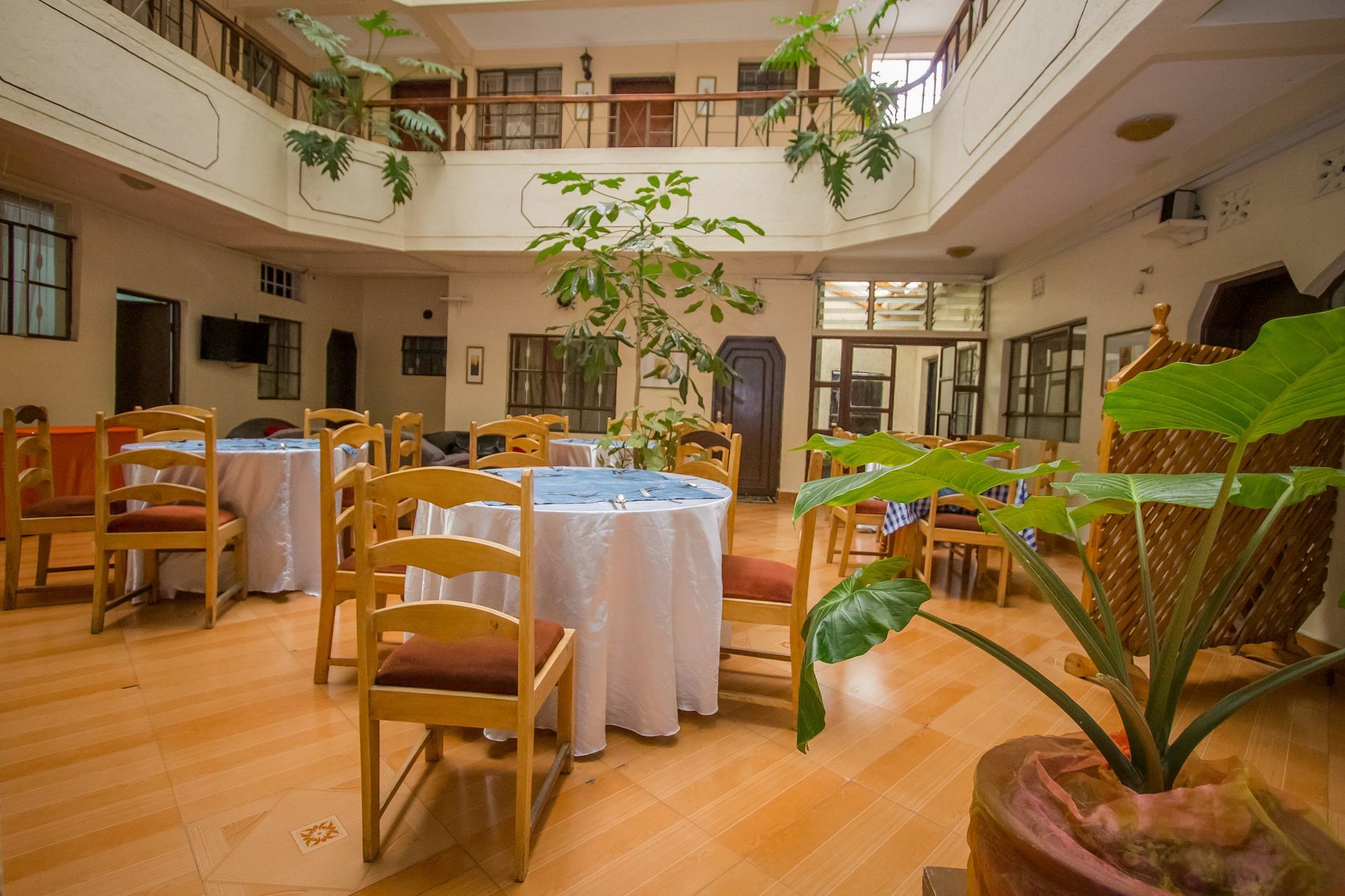 Chester Hotel ناكورو المظهر الخارجي الصورة